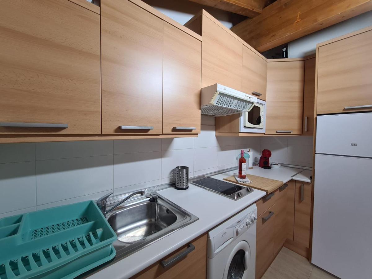 Apartamentos Dos Torres Numenor - Ático abuhardillado de madera Saragozza Esterno foto